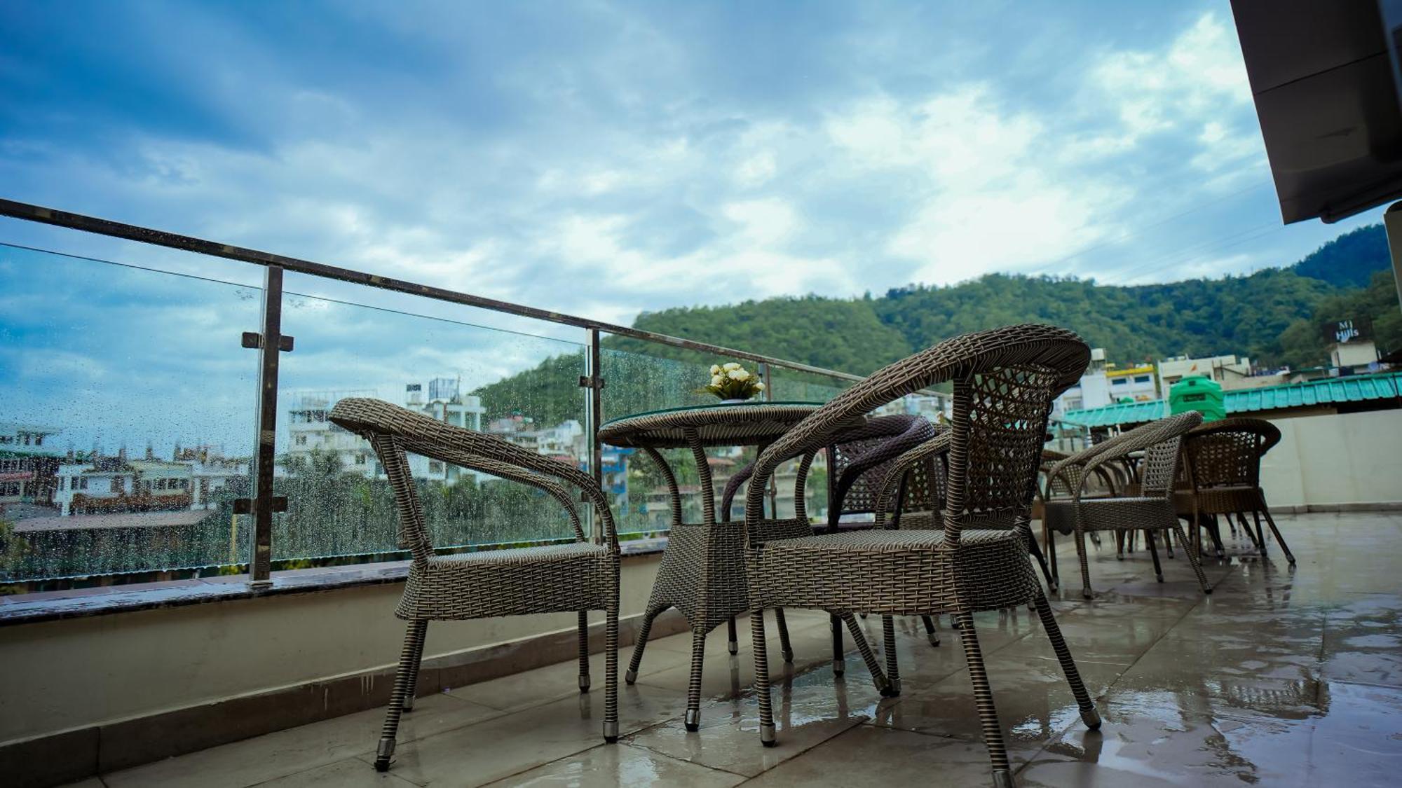 Hotel Lords Valley Rishīkesh Buitenkant foto