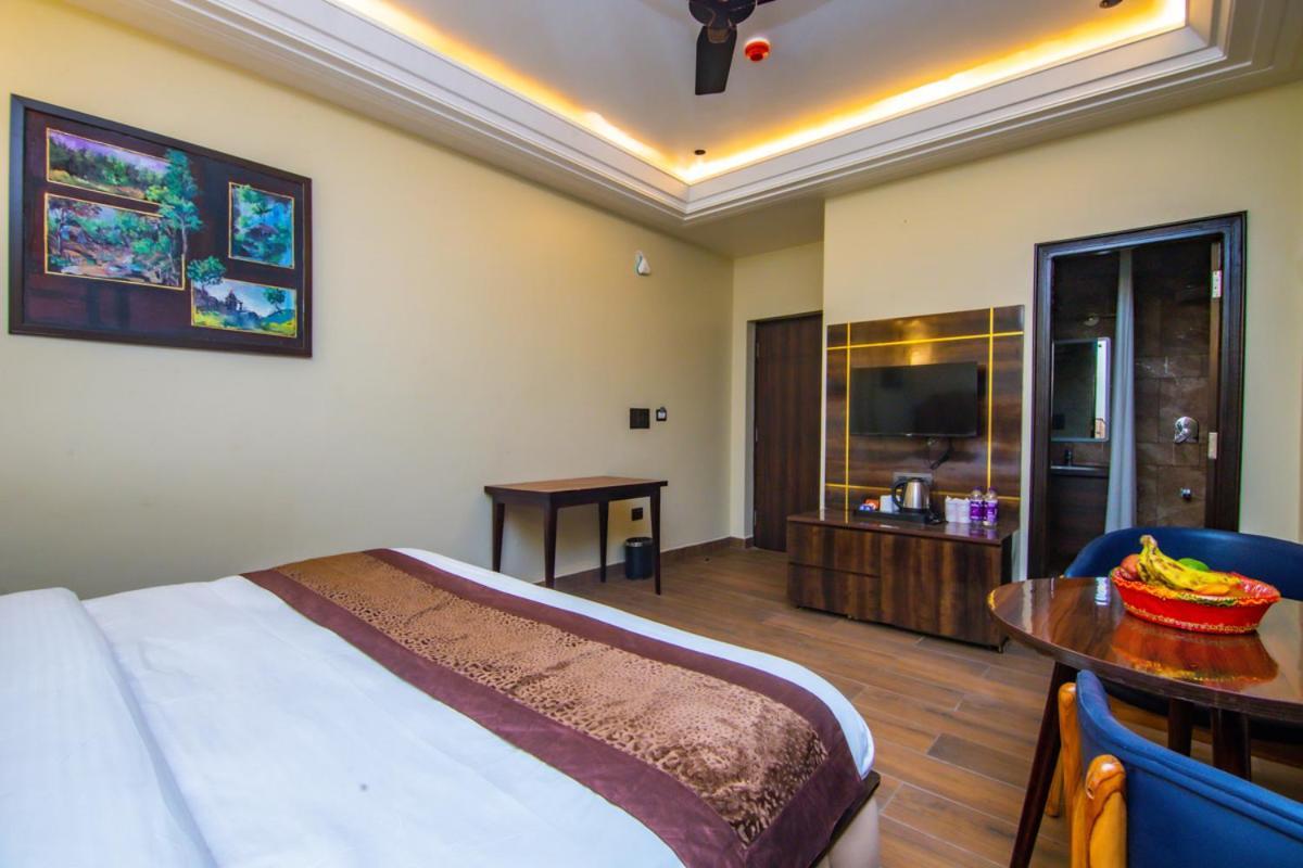 Hotel Lords Valley Rishīkesh Buitenkant foto