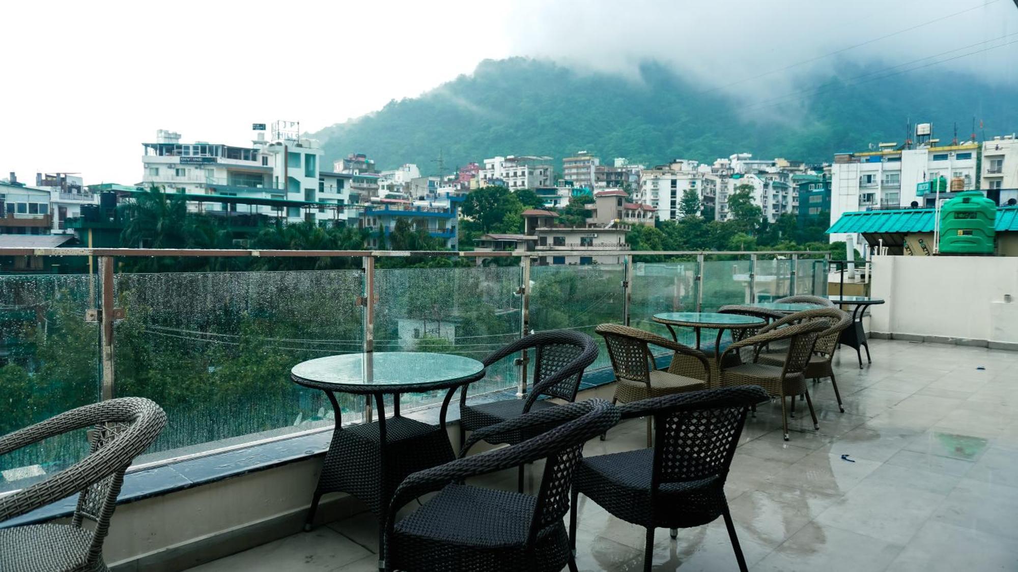 Hotel Lords Valley Rishīkesh Buitenkant foto