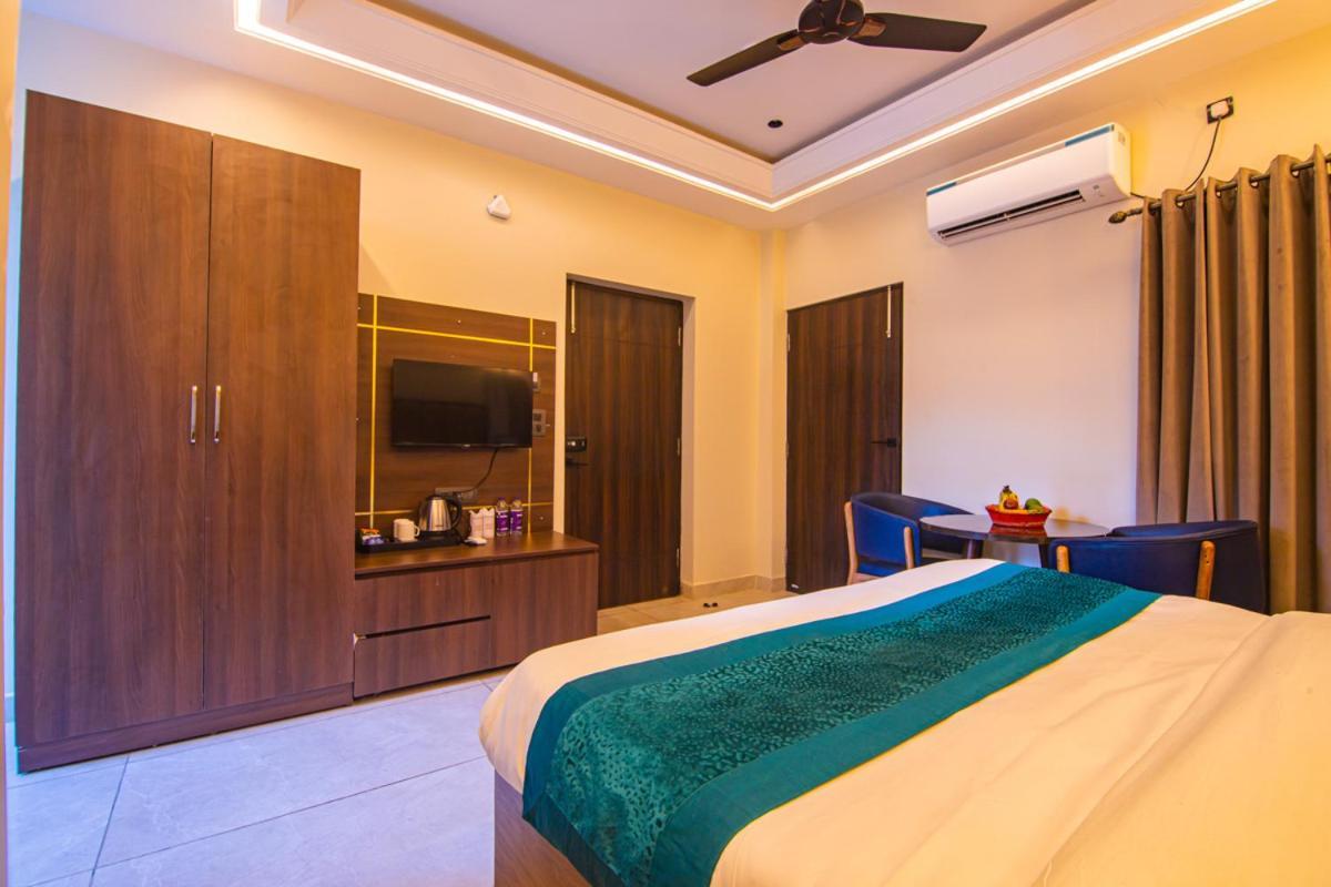 Hotel Lords Valley Rishīkesh Buitenkant foto
